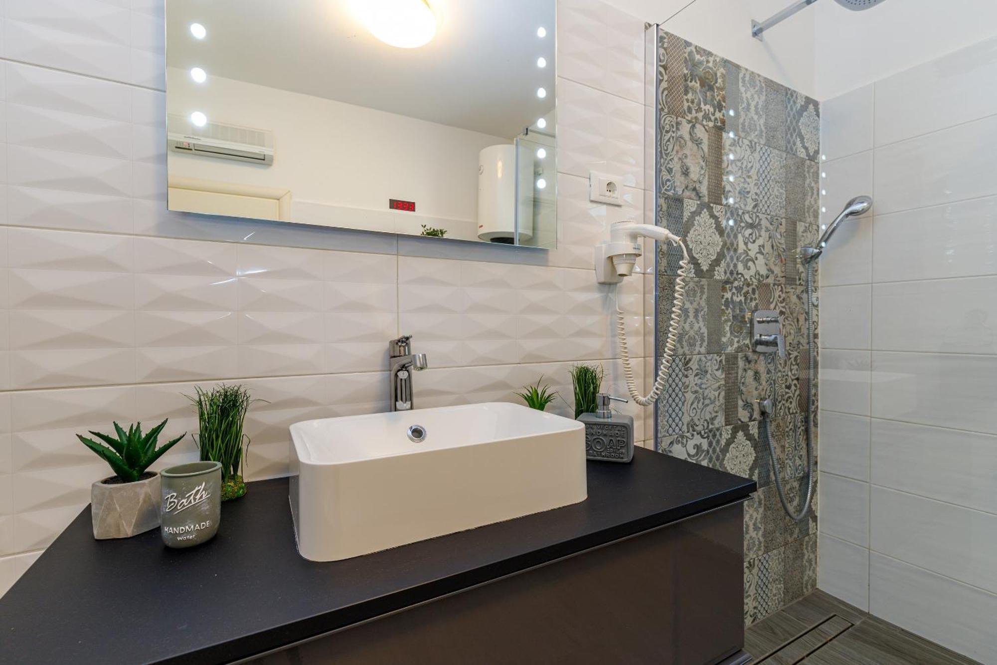 Cuvi Beach Apartments Rovinj Habitación foto